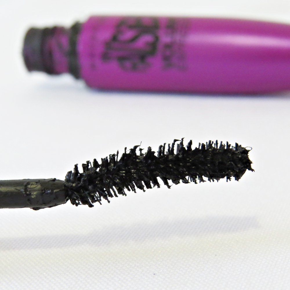 mascara-cilios-the-falsies-maybelline-aplicador