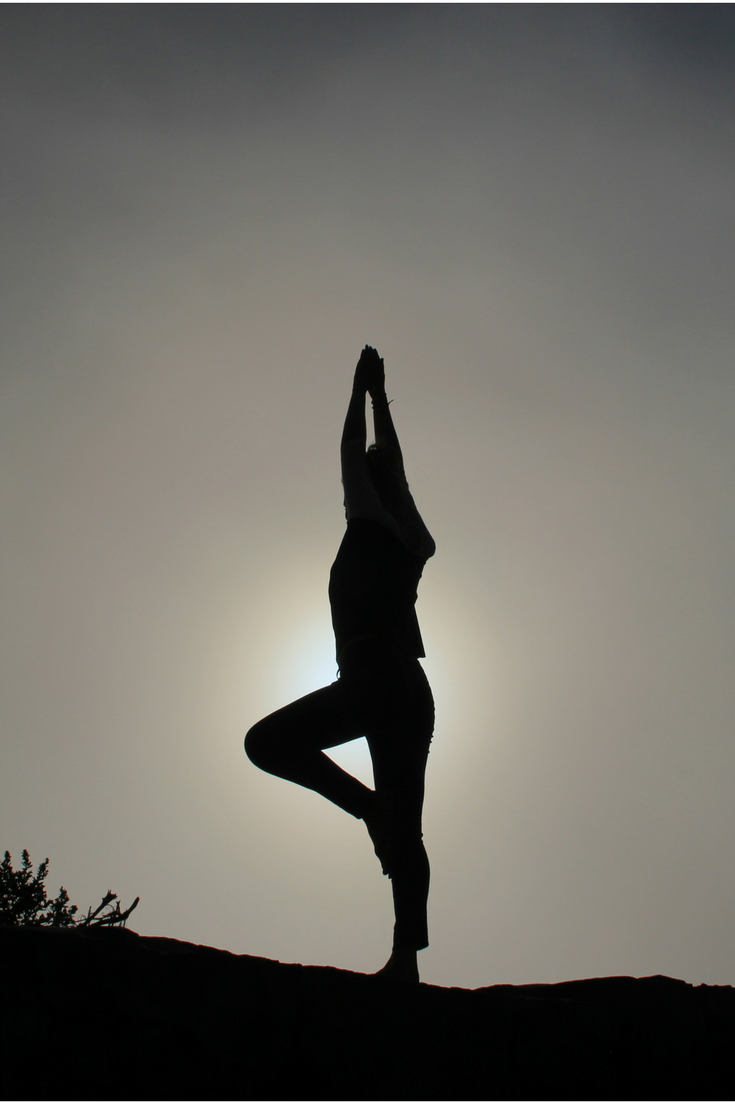benefícios do yoga para iniciantes