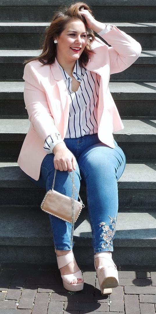 como usar cor de rosa no look trabalho blazer rose