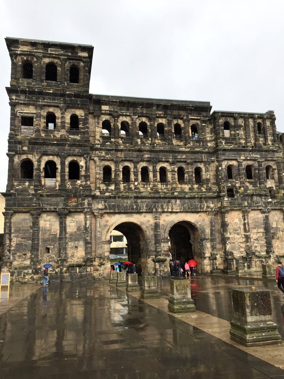 roteiro de carro pela alemanha trier porta nigra