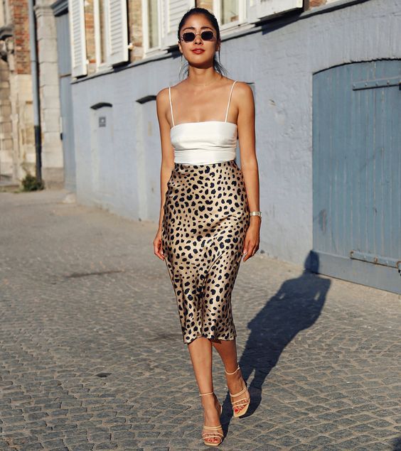 saia midi animal print