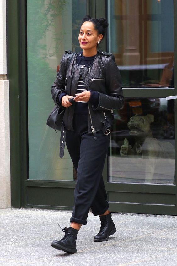 look para outono com jaqueta de couro - Tracee Ellis Ross